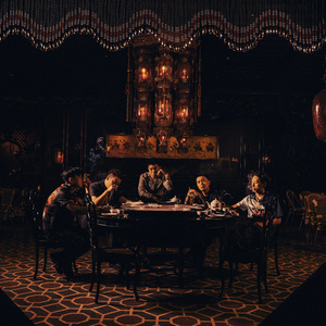 《少女与动物2》
